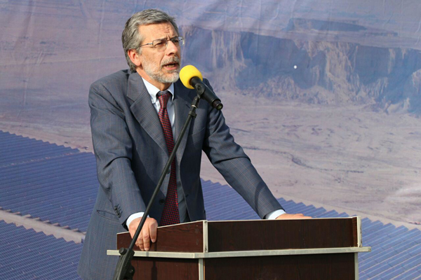 سفیر ایتالیا در ایران: توسعه فناوری های نوین در قشم با مراقبت از محیط زیست