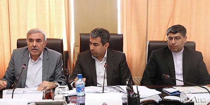 رییس کمیسیون اقتصادی مجلس شورای اسلامی از ادامه بررسی لایحه ایجاد مناطق آزاد تجاری ـ صنعتی و ویژه اقتصادی در نشست کمیسیون متبوعش خبر داد