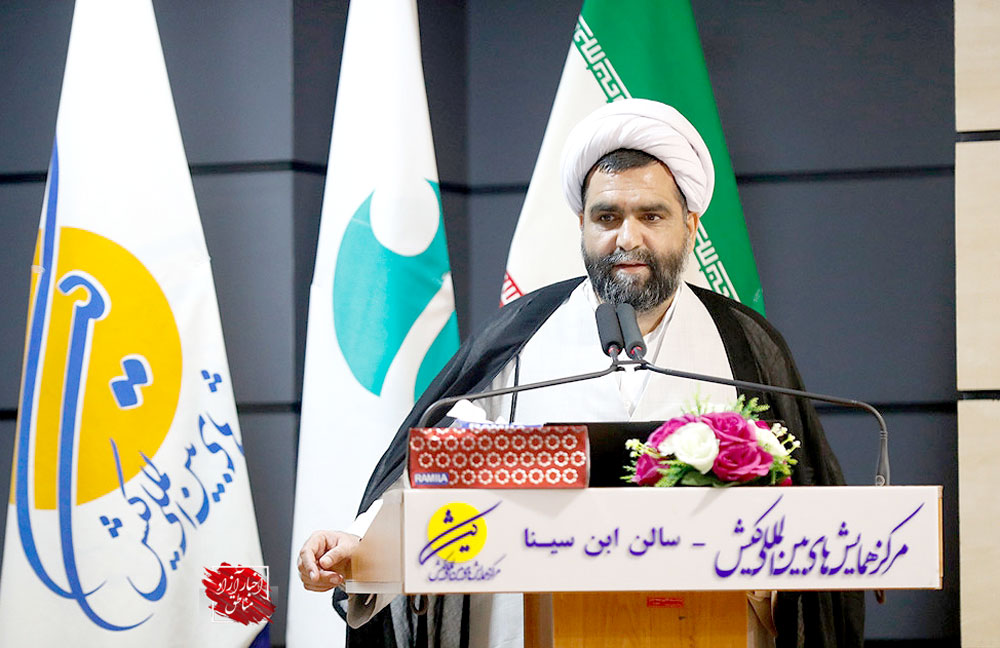مهر تایید امام جمعه کیش بر اقدامات مظفری در جهت رونق اقتصادی