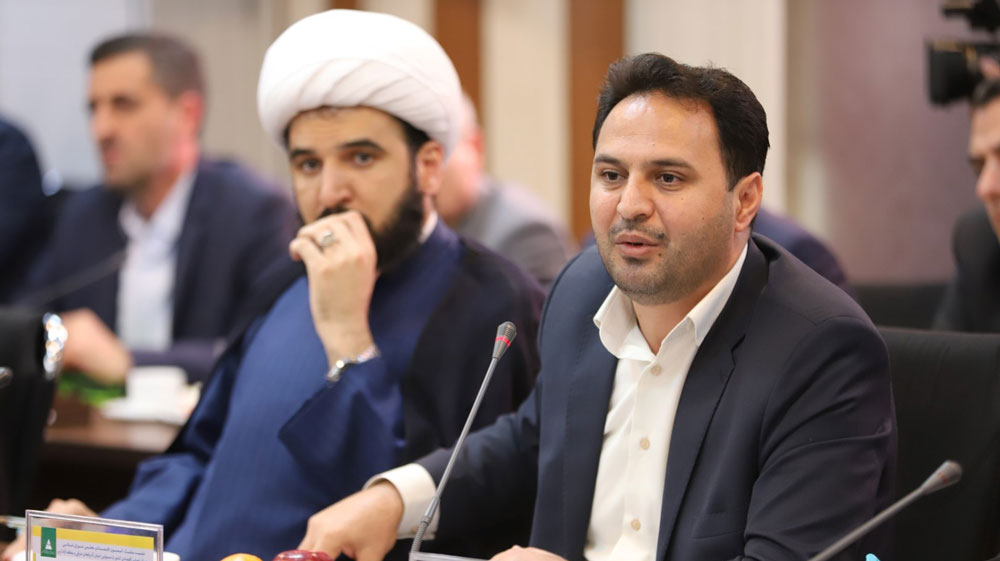 نماینده مرند و جلفا در مجلس شورای اسلامی: زمین غیرقانونی در مناطق آزاد به شرکت‌های خارجی واگذار نشده است