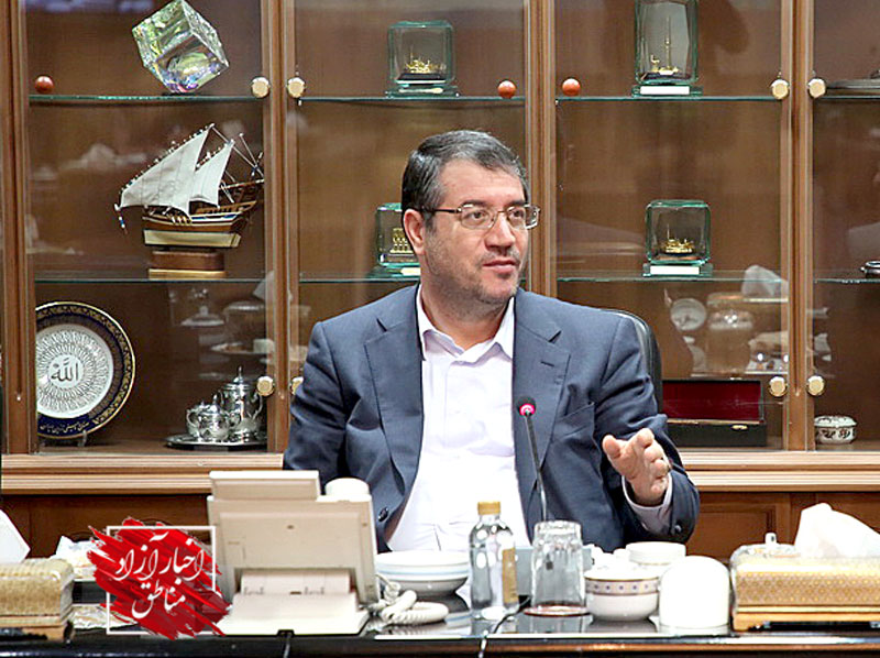 وزیر صنعت، معدن و تجارت خبر داد‌: موافقت بانک مرکزی با واردات کالا توسط صنعتگران به جای انتقال ارز به کشور/ لزوم استفاده از ظرفیت بازارچه‌ها و استان‌های مرزی در جهت توسعه صادرات کشور