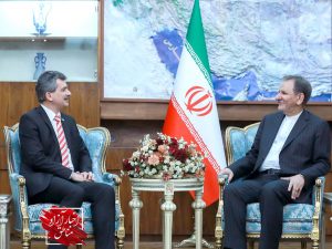 تلاش تهران و آنکارا در جهت ارتقای روابط اقتصادی دو کشور/ رفع محدودیت‌های بانکی میان ایران و ترکیه، در دستورکار دولت‌ها/ افزایش حجم مبادلات ایران و ترکیه به ۳۰میلیارد دلار