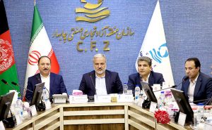 مشکلات سرمایه‌گذاران و تجار افغانستان در ایران مرتفع می‌شود