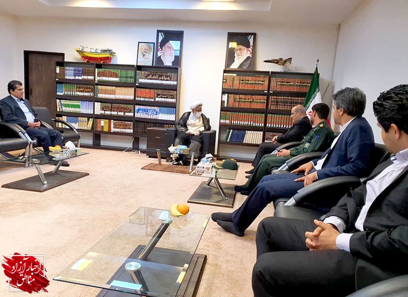 دیدار مدیرعامل سازمان منطقه آزاد قشم با نماینده ولی فقیه در استان هرمزگان