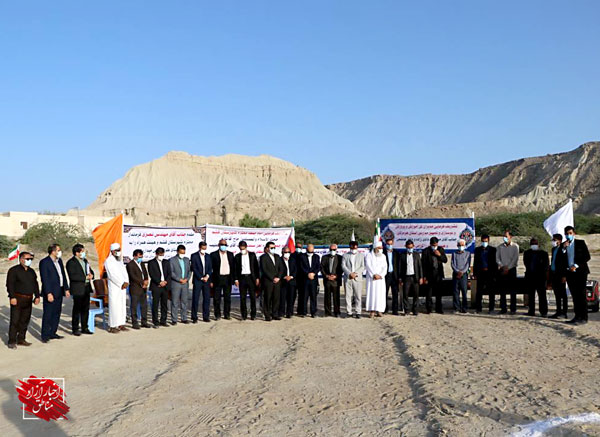 برگزاری آیین کلنگ‌زنی مدرسه دخترانه حضرت فاطمه زهرا‌(س) روستای طولا قشم